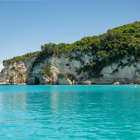 Thodoroulis *